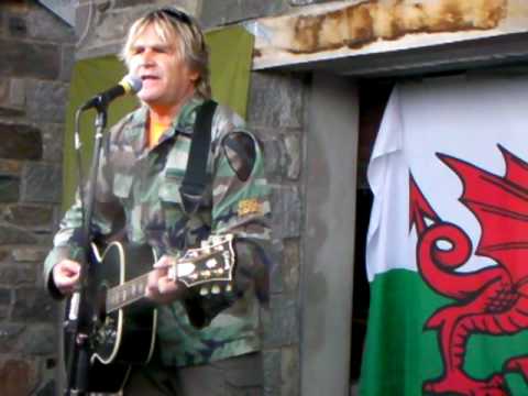Mike Peters Snowdon Rocks 3 'Walk Forever By My Side' - Base Camp 04.07.09