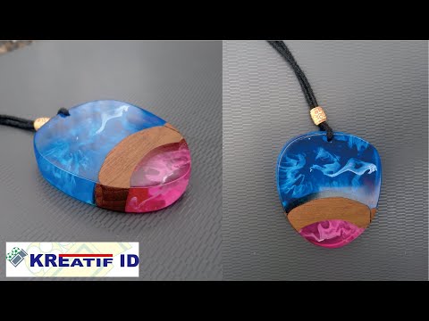 Amazing Resin art red and blue cloud Pendant Necklace jewelry / epoxy resin art jewelry