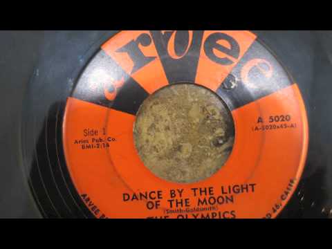 Olympics Dance by the light of the moon