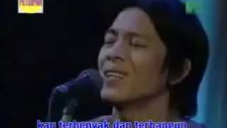 Download lagu Peterpan - Tertinggalkan Waktu (Akustik) mp3