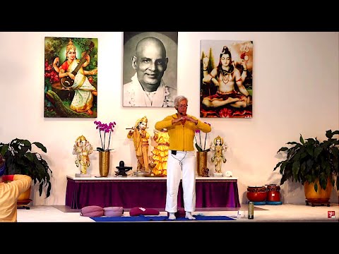 Yin Yogastunde mit Premajyoti - Yoga Vidya Grundreihe 09:30 Uhr 03.09.2020