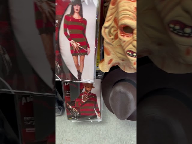 Vídeo relacionado con Rubies Mano Freddy Krueger de Lujo para adultos, Accesorio, Complemento para disfraz, Talla única, Unisex para Halloweern, Carnaval, Cosplay