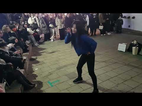 20230131 214233 #Kagawa Yu & 김효진# 르세라핌 - ANTIFRAGILE