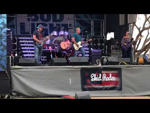 Hicktown cover Skid Rodeo Leesburg Mardi Gras 02/03/18