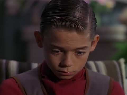 Wesley Explains When his father Died, he Hated Picard