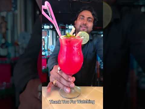 How To Make a Strawberry Delight Mocktail 🍹