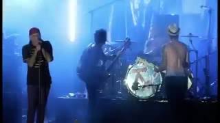 El Drogas/Txarrena - Frío (en directo)