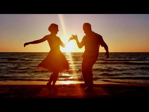 Chubby Checker - Lets Twist Again (DJ Woofer Remix) ♫ dance mix