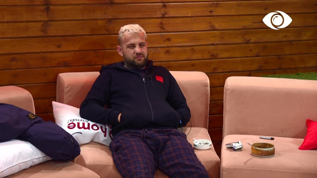 Luizi bisedon me Bjordin për ditëlindjen e Kiarës