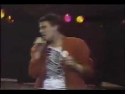 Simon Le Bon Wrong Note