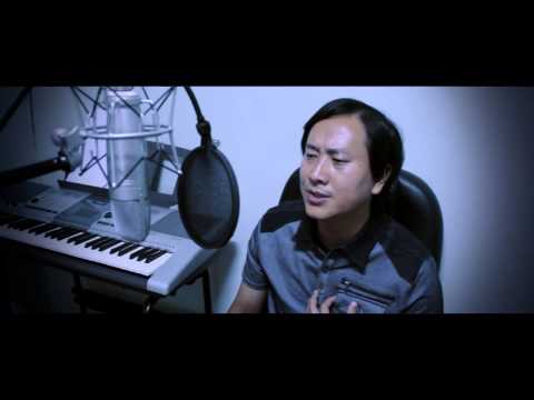 Tshawb Pom Koj Hauv FaceBook (cover) by  Koob Tsheej Xyooj
