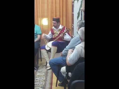 Cudesna noc nad Hercegovinom (tekst Velibor Sipovac) - narodni guslar Vladan Perovic