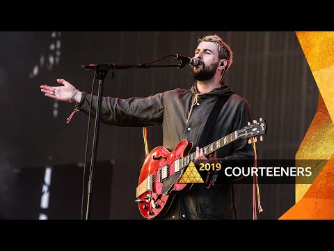 Courteeners - Are You In Love With A Notion? (Glastonbury 2019)