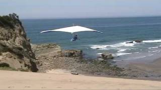 preview picture of video 'Hang Gliding Cape Kiwanda 5-16-09'