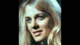 Connie Smith - Where Is My Castle