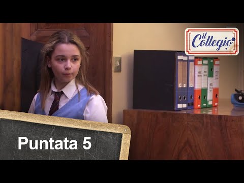 Giulia S. finisce nel limbo: senza giacca rossa né blu - Quinta puntata - Il Collegio 5