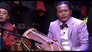 Download lagu Sule bisa ngendang - nyinden - nyuling - ngecapi mp3 Download lagu Sule bisa ngendang - nyinden - nyuling - ngecapi mp3