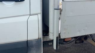 Mercedes-Benz Sprinter flatbed truck | Image 4 - Autoline