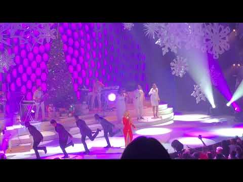 Mariah Carey- Emotions Live Beacon Theatre (12-02-2017) Opening Night