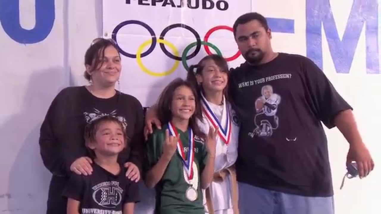 WINNING GIRL - Documentary Show Open - Trailer