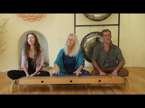 Sound Healing Family - Harmonic Sounds - Voice and Monochord - Overtone Singing - Vocal Alchemy