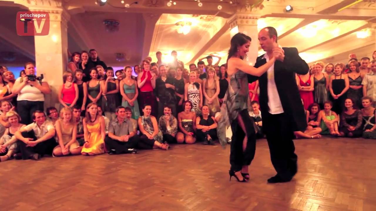 Horacio Godoy & Cecilia Berra, F. Lomuto- J. Omar, "Que tiempo aquel"