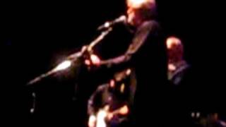 Merle Haggard &amp; Kris Kristofferson - Help Me Make It Through the Night