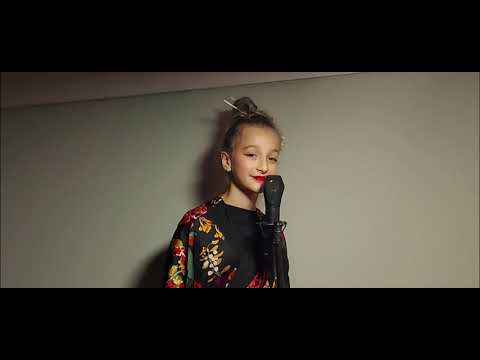 Marysia Błaszczyk  "Lustro"