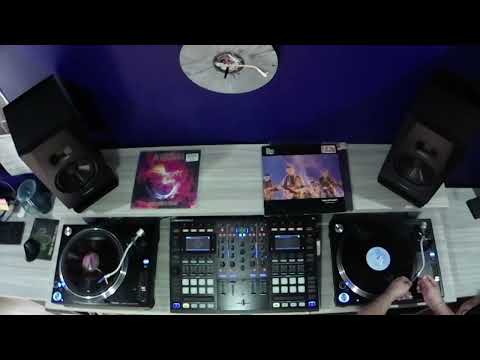 Tarde de guitarreo clásico pero "sin mezclar" 🎧🔊🎸🎶🎶🎶