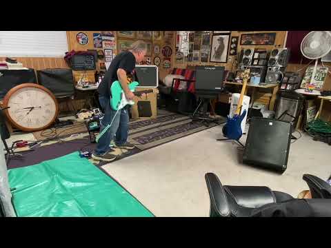 Red Barn Strat update and Line 6 Catalyst 60 vs. Boss Katana 100 comparison💥