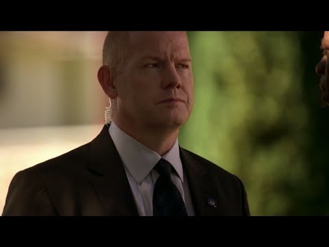 24 Day 5 Scene - What is Jack Bauer doing here, why is he under arrest, and why wasn't I told?