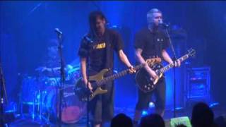 Less Than Jake - Throw the brick (live at State Theatre)