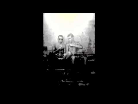 SARKMEN Y EL FRODO - PURA RAZA