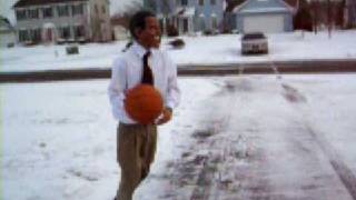 preview picture of video 'Obama Basketball'