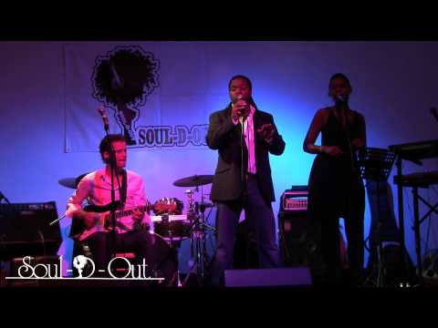 Soul-D-Out (UK) Live! Aaron J. Washington @ The Cobden Club W10 - 2nd Oct 09
