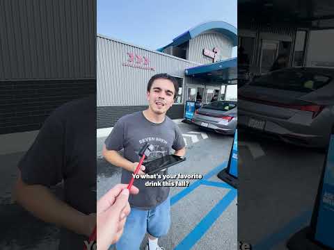 What's your Fall 7 Brew go-to? 🎃👻 #7brew #pumpkinblondie #7brewcoffee