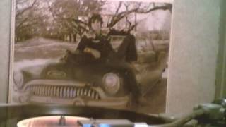 B.J.Thomas - Who broke Your Heart And Made You Write That Song [original LP version]