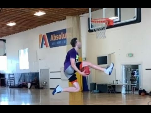 I DID the between the LEGS DUNK! AKA "Eastbay" - Dane Ibsen