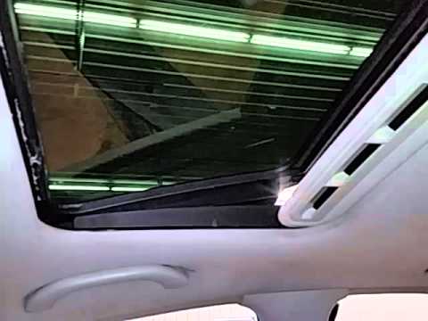 BI1155 - 2001 Volkswagen Passat GLS - Roof Glass