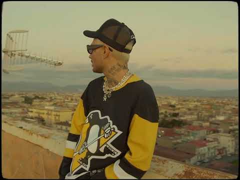 CoCo - 16 anni (Official Visual Video)