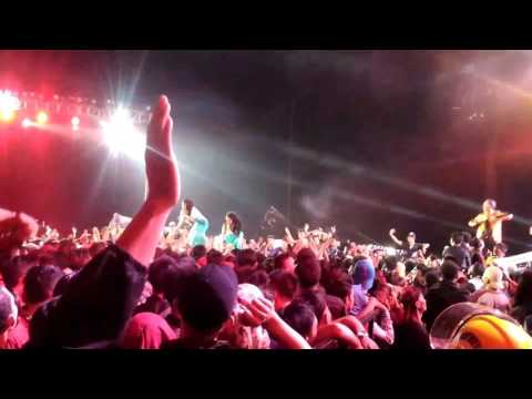 2 racun youbisister feat ghea youbi - dari hongkong (tour PANTURA karawang 2017)