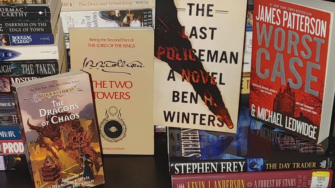 Mystery Book Boxes By The Pound? Unboxing A Package From BreakNeck Books 📚