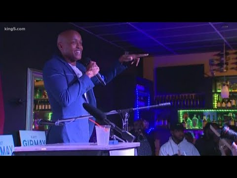 キング郡議会の現職ラリー・ゴセット氏が早期選挙の結果でリードしている。 (Longtime King County Council incumbent Larry Gossett trails in early election results)