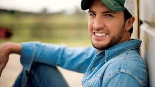 Luke Bryan - Drinkin&#39; Beer And Wastin Bullets w/ Lyrics
