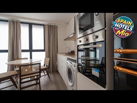 VLC Host - Tamarit | Museros, Spain | Hotel Review 🏨