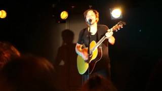 Lawn Chair Don’t Care - Charlie Worsham at The Courtyard Theatre (London, 2016)