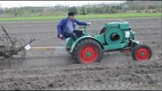 preview picture of video 'Rare Kramer tractor with Deutz Diesel'