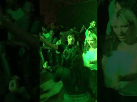 انت زميلى تاخد طلعه