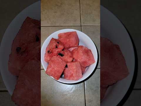 Over 13 lbs gone in 4 days only eating fruit! 🤯