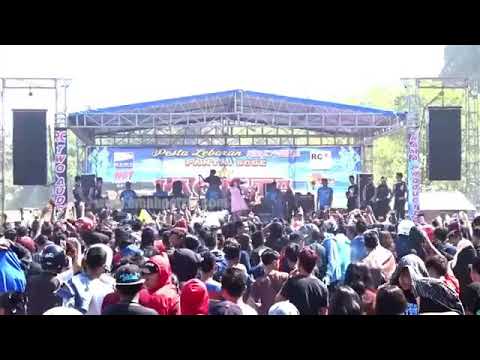 Ditinggal rabi-rina amelia